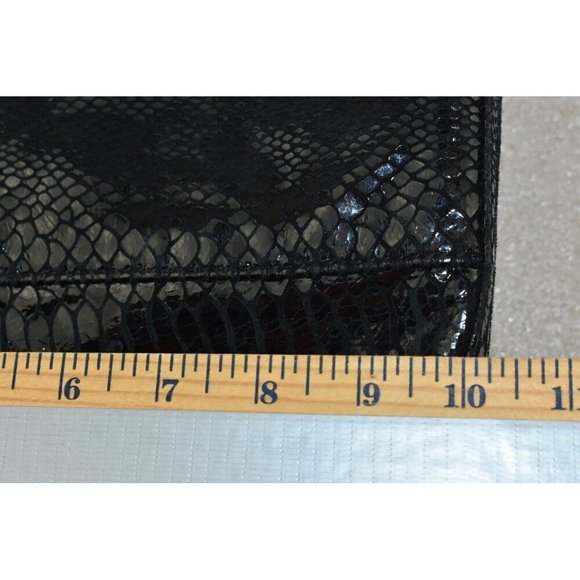 Michael Kors Womens Phyton Black Glossy Leather Patent Snakeskin Shoulder Bag - Picture 16 of 16